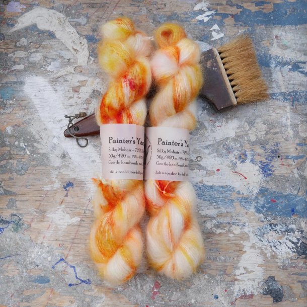 Silky Mohair 'The Happy Chicken'