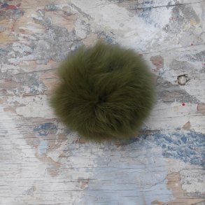 Pelskvast Kanin Olive 60mm