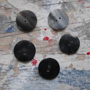 Hornknap hndlavet 25mm flad