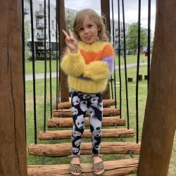 Flashdance sweater Junior af Uhlala Knitwear