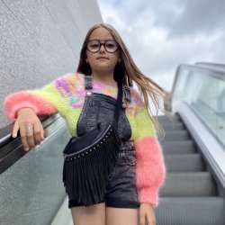 Flashdance sweater Junior af Uhlala Knitwear