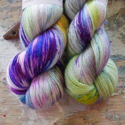 Silky Merino Lace 'Back to the seventies'