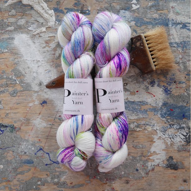 Silky Merino Lace 'Puff the magic Dragon'