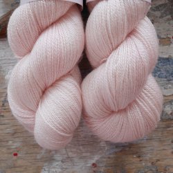 Silky Merino Lace 'Strawberry Icecream'