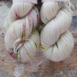 Merino Singles 'Rosebuds'