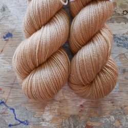 Sparkling Merino 'Camel' Gold