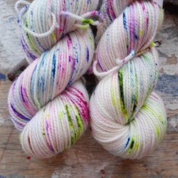 Falkland DK 'Puff, the Magic Dragon' 100g/225m