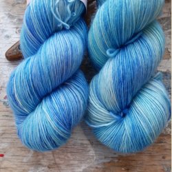 Merino Singles 'Knitting by the Sea'
