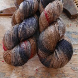 Silky Yak Lace 'Mount Fuji'