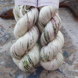 Silky Twist 'Rosebuds'