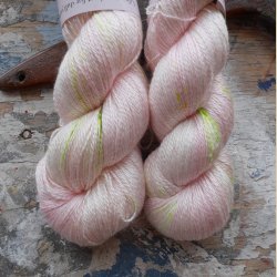 Pure Silk 600 'Apple Blossom'