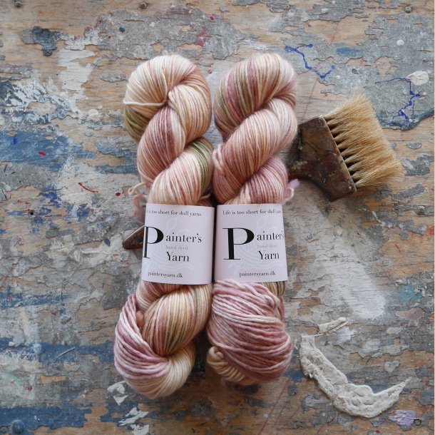 DK Singles 'Faded Rose'
