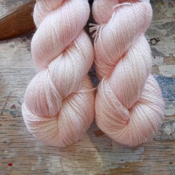 Pure Silk 600 'Strawberry Icecream'
