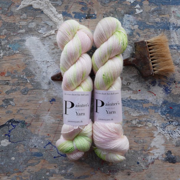 Silky Merino Lace 'Apple Blossom'