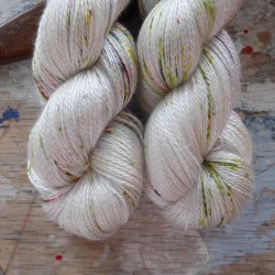 Pure Silk 600 'Rosebuds'