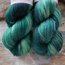 Silky Merino Lace 'Malakit'