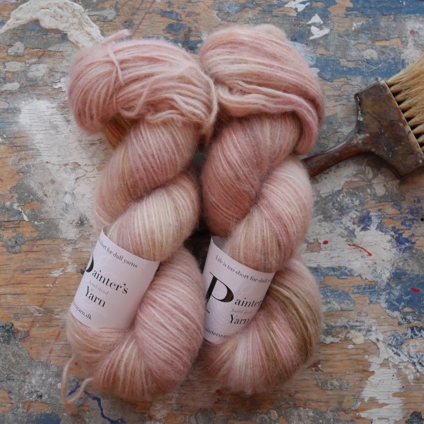 Blowy Alpaca 'Faded Rose' 